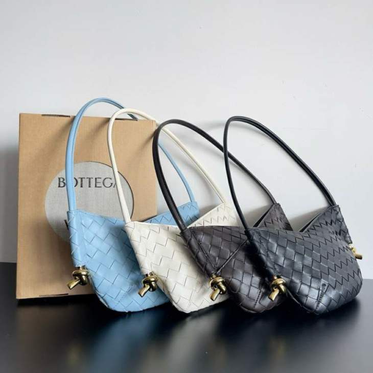 Picture of Bottega Veneta Handbags _SKUfw184063073fw